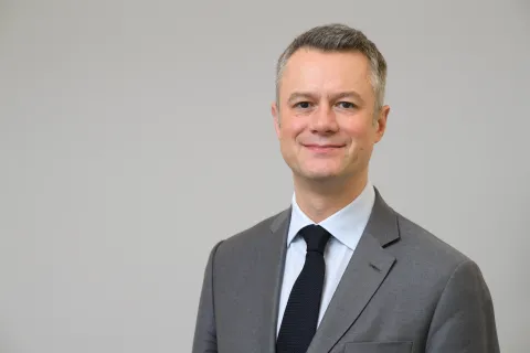 Simon Holden